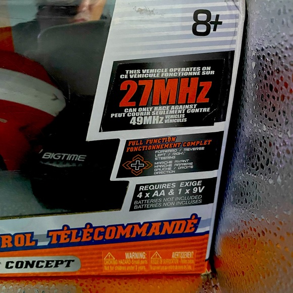 Chevy “Corvette” Stingray Remote Control Sports Car- 2009 - Picture 4 of 13